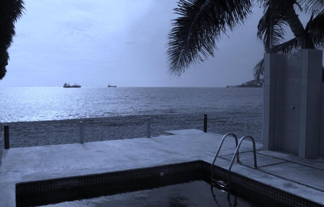 Manzanillo Pied A Terre Hotel Ngoại thất bức ảnh